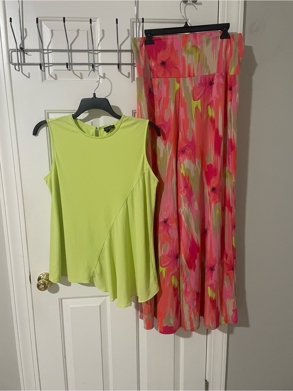 Floral Pink & Lime Green pallazzo pants set large Women